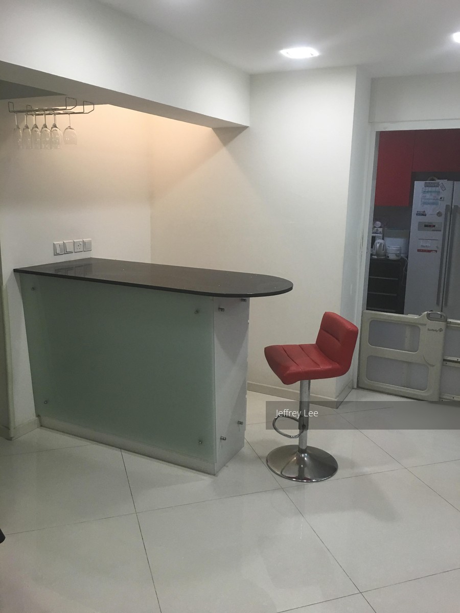 Blk 18C Holland Drive (Queenstown), HDB 5 Rooms #116285822